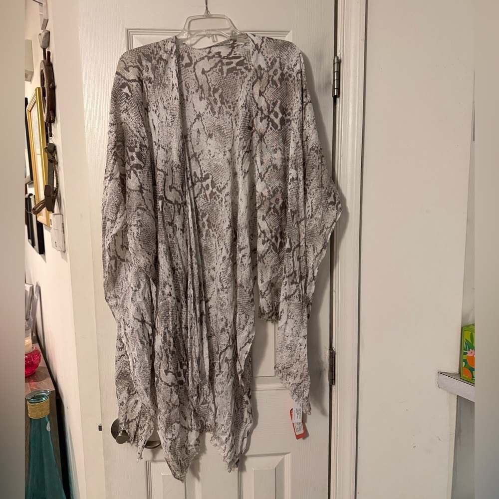 Light Gray Snake Print Open Front Cardigan